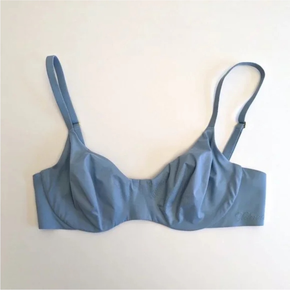 Victoria Secret Incredible Light Blue Bra 36B
